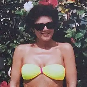Kris Jenner Is Seriously Smokin' in These Throwback Bikini Pics
