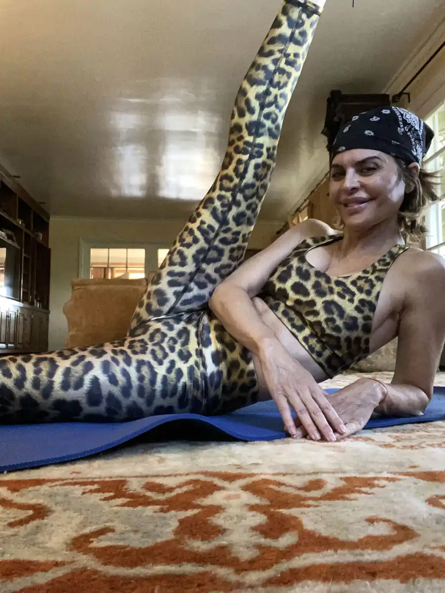 Lisa Rinna How I Spend Typical Day Quarantine During Coronavirus Outbreak