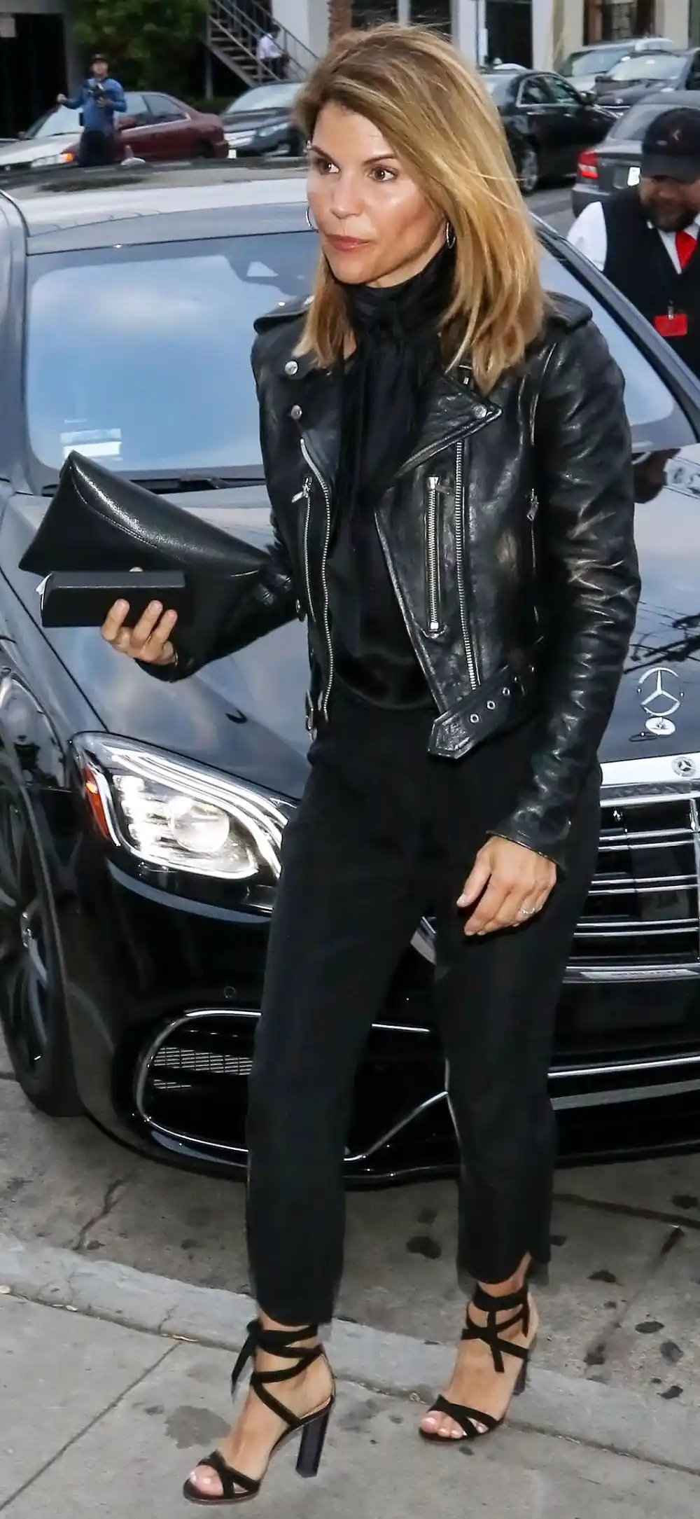 Lori Loughlin Back Was Against a Wall Before Guilty Plea College Admissions Case