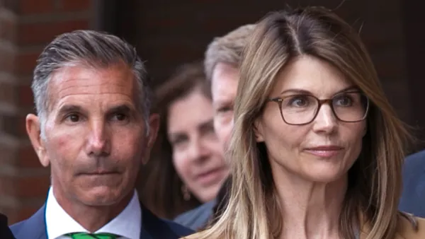 Lori Loughlin Mossimo Giannulli Plead Guilty