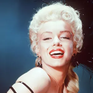 This Is Marilyn Monroe's Actual Skincare Prescription From 1959