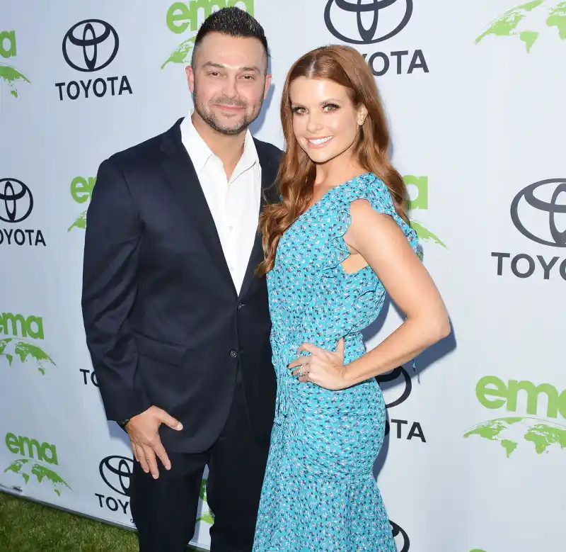 Nick Swisher and JoAnna Garcia miss baseball