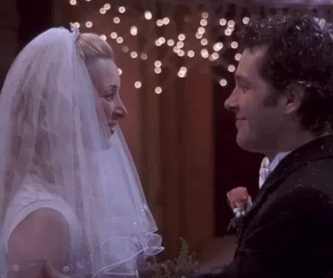 Lisa Kudrow Reveals What Phoebe and Mike Would Be Doing in Quarantine