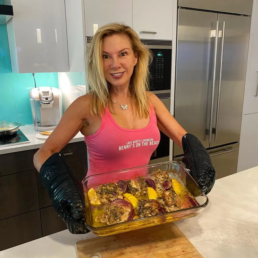 Ramona Singer cooking