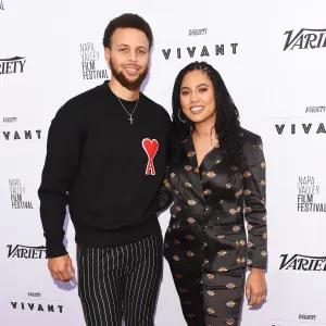 Stephen Curry Plays Photographer for Wife Ayesha’s Bikini Shoot