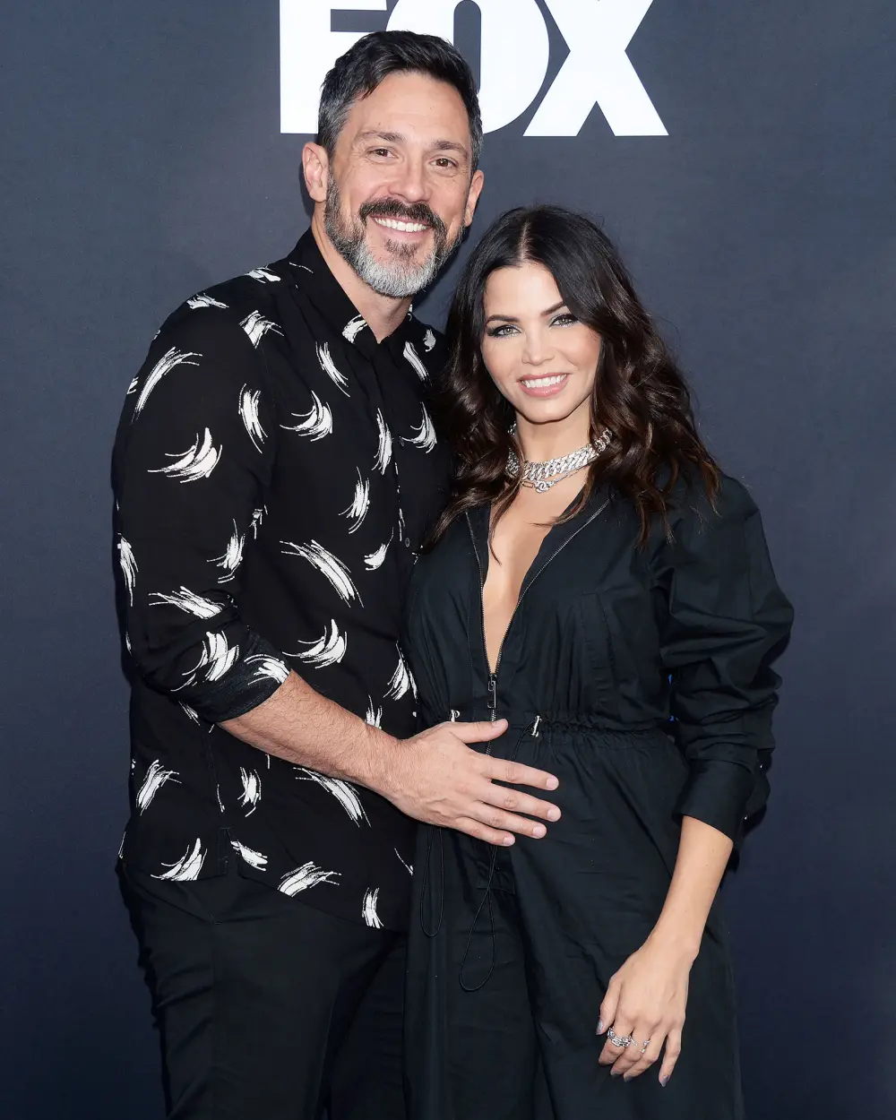 Steve Kazee Shares Smiling Shot of Jenna Dewan Pumping Breast Milk for Mother&rsquo;s Day