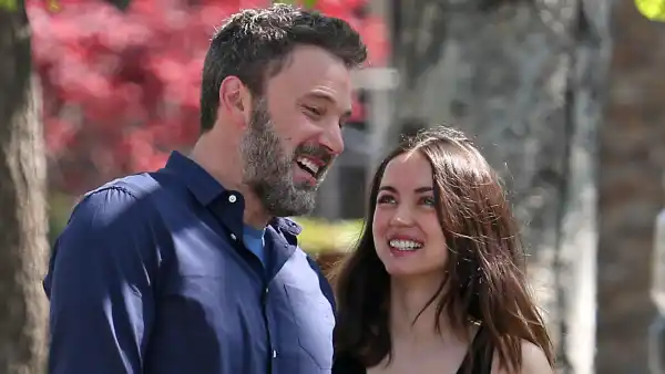 Ben Affleck Steps Out With His Three Kids and Girlfriend Ana de Armas