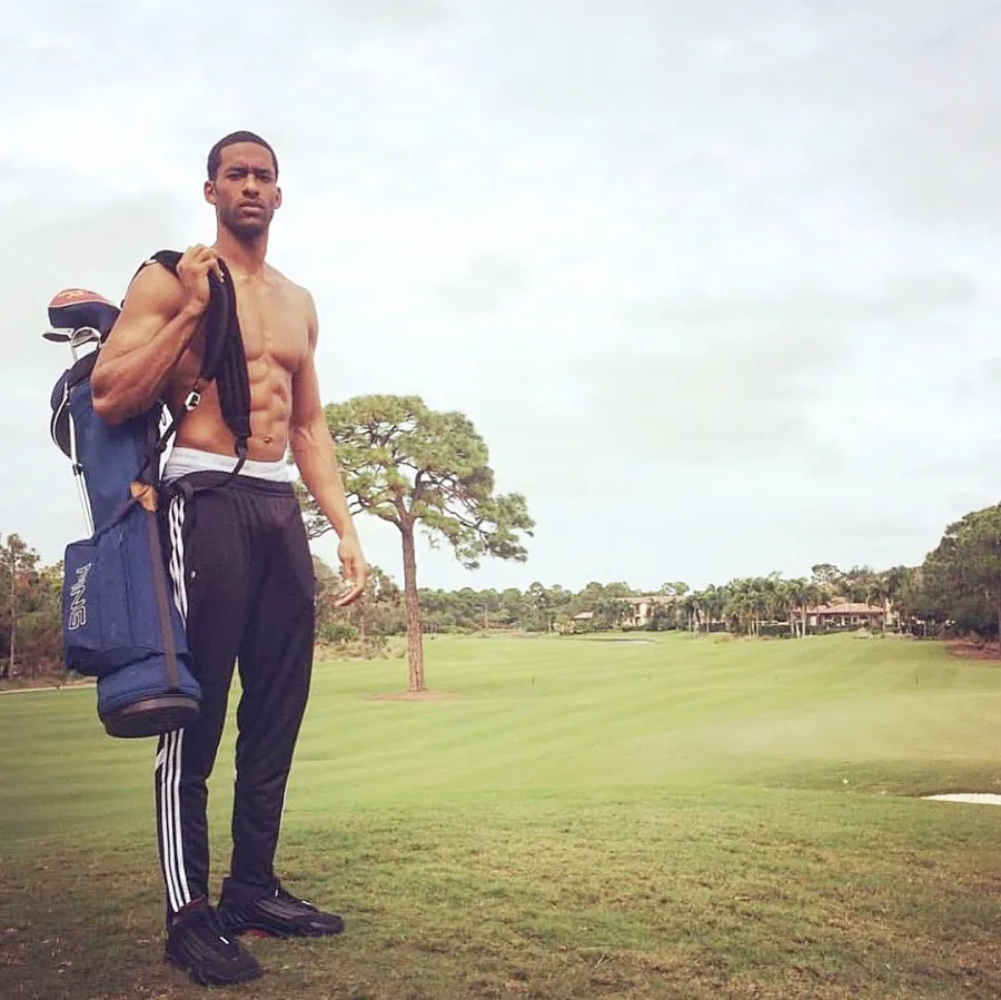 The Bachelor Star Matt James Hottest Photos