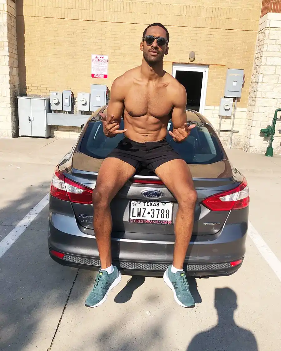 The Bachelor Star Matt James Hottest Photos