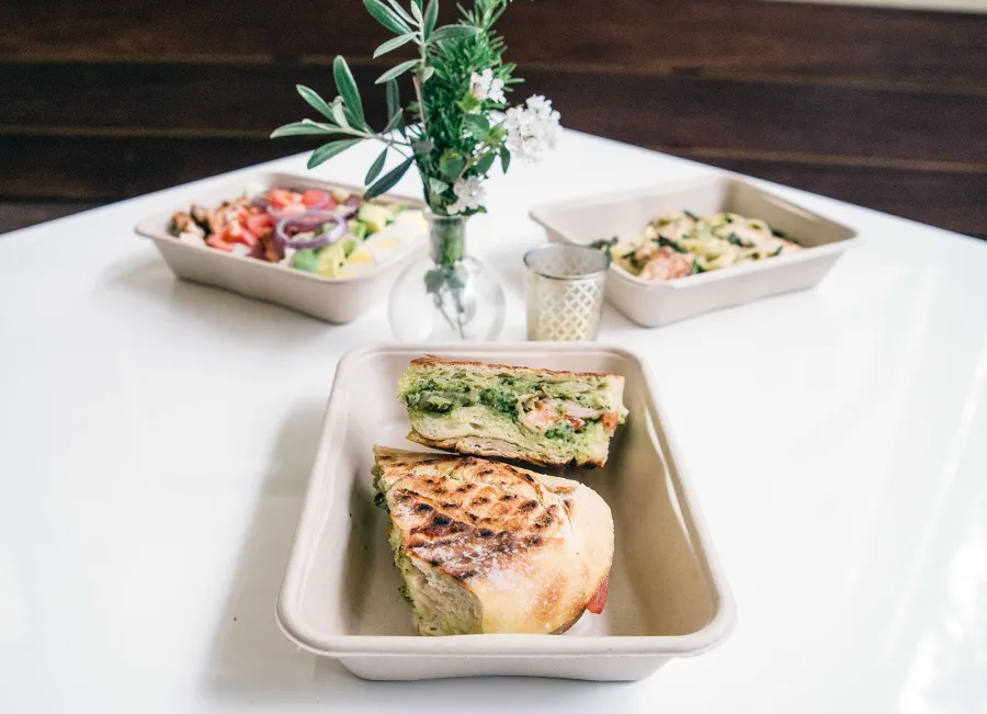 Lady Byrd Cafe Luxury Handbag Shopping Issue 25 Buzzzz-o-Meter