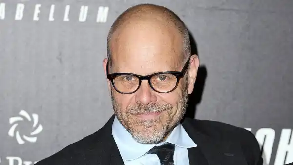 Alton Brown Postpones All Food Network Events