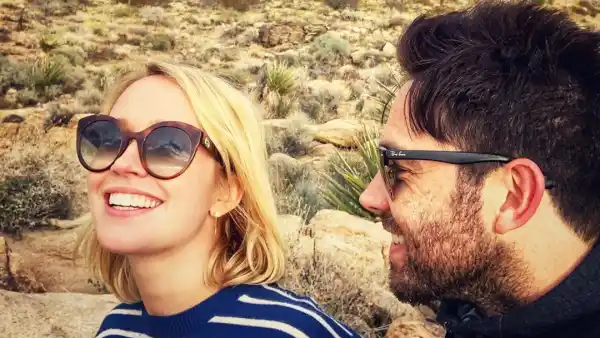 Anna Camp Reveals What Shes Up to in Quarantine With Boyfriend Michael Johnson