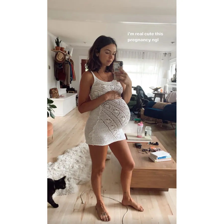 Bekah Martinez baby bump mirror