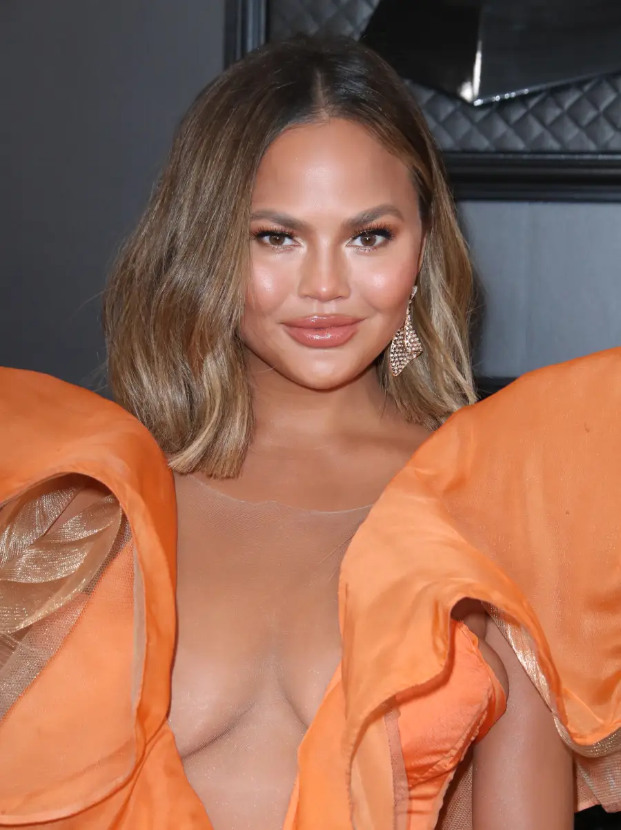 Chrissy Teigen Celebrities Get Honest About Gaining Weight Quarantine