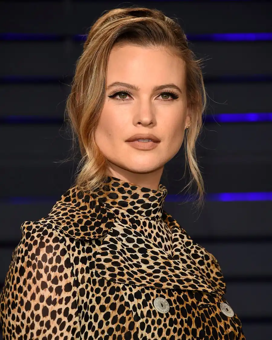 Celebrity Moms Sharing Their Postpartum Depression Experiences