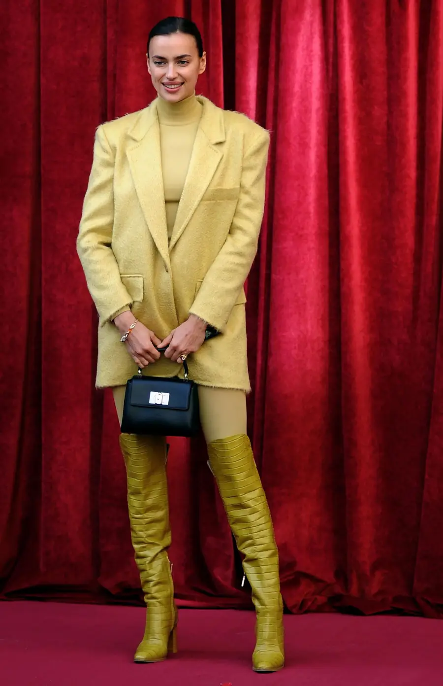 Celebs Wearing Max Mara - Irina Shayk