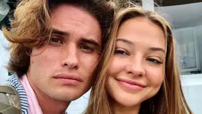 Chase Stokes Madelyn Cline Together