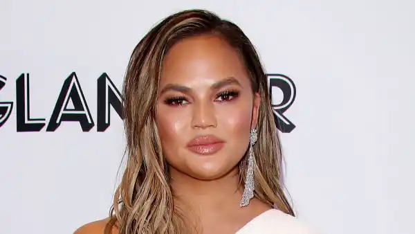 Chrissy Teigen Cravings Website Shares Moving Call Justice
