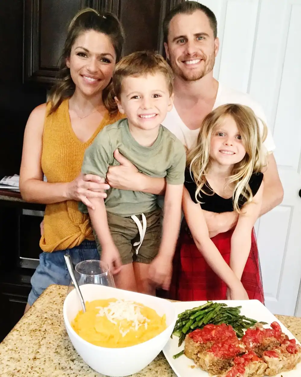 DeAnna Pappas Shares Daughters Response to Seeing Her Kiss Jason Mesnick in Bachelorette Clip