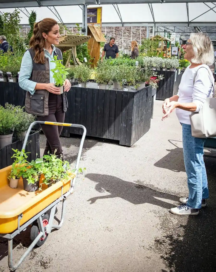 Duchess Kate Gets Her Hands Dirty Planting Sensory Garden at Childrens Hospice