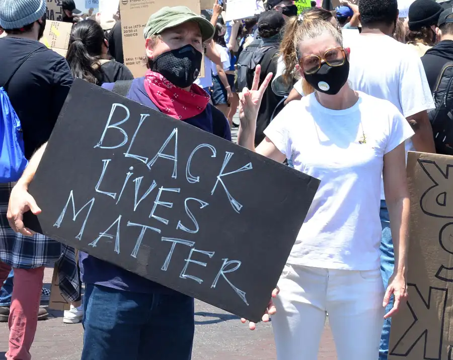 Ellen Pompeo and T. R. Knight Stars Protest George Floyd Death