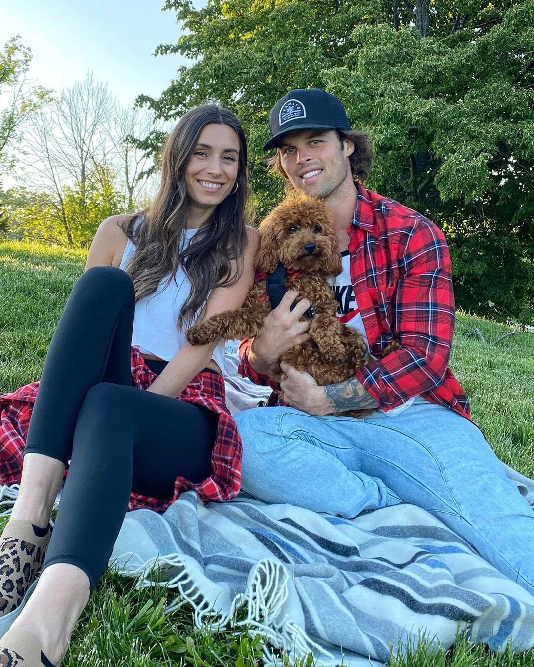 Bachelor in Paradise Kevin Wendt Astrid Loch Rescue Dog From Kill Shelter South Korea