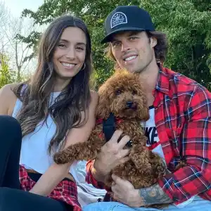 Bachelor in Paradise Kevin Wendt Astrid Loch Rescue Dog From Kill Shelter South Korea