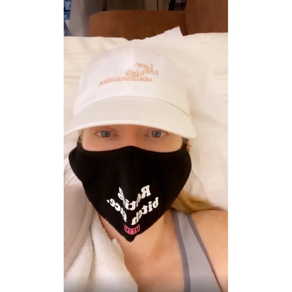 Leah McSweeney blasts costars not wearing masks