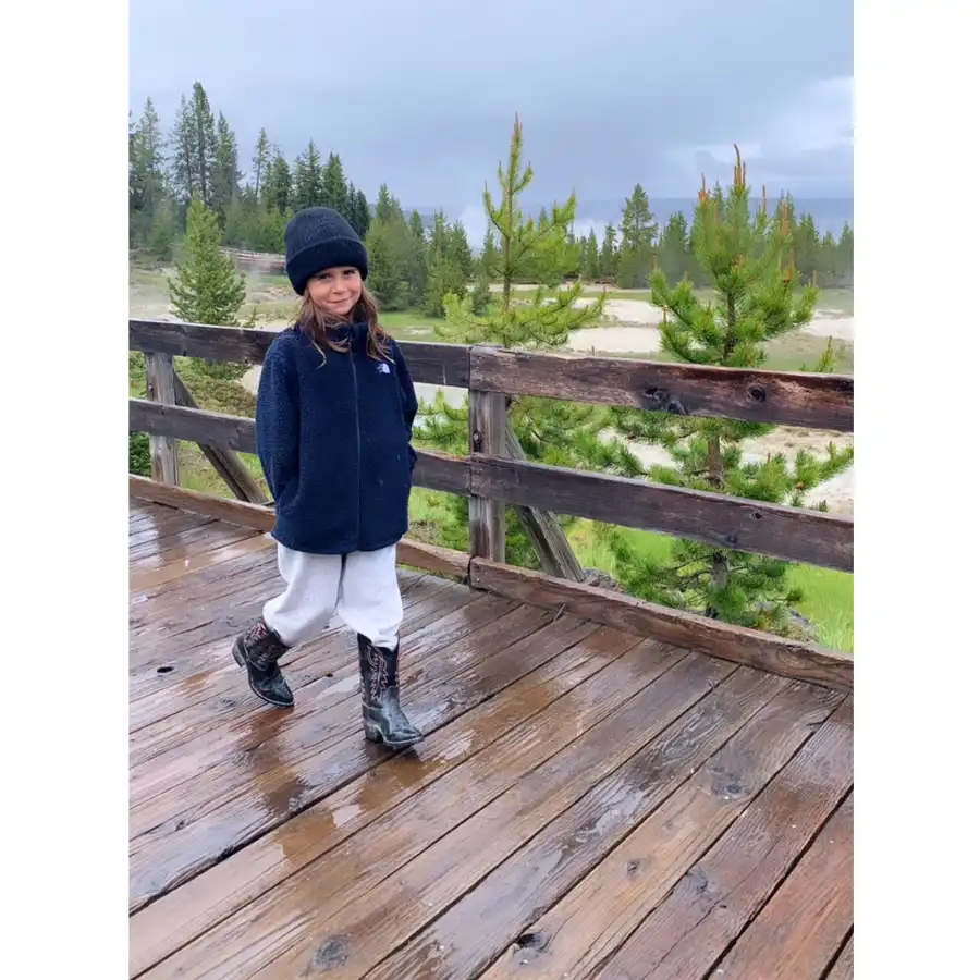 Penelope Disick Cool Cloudy