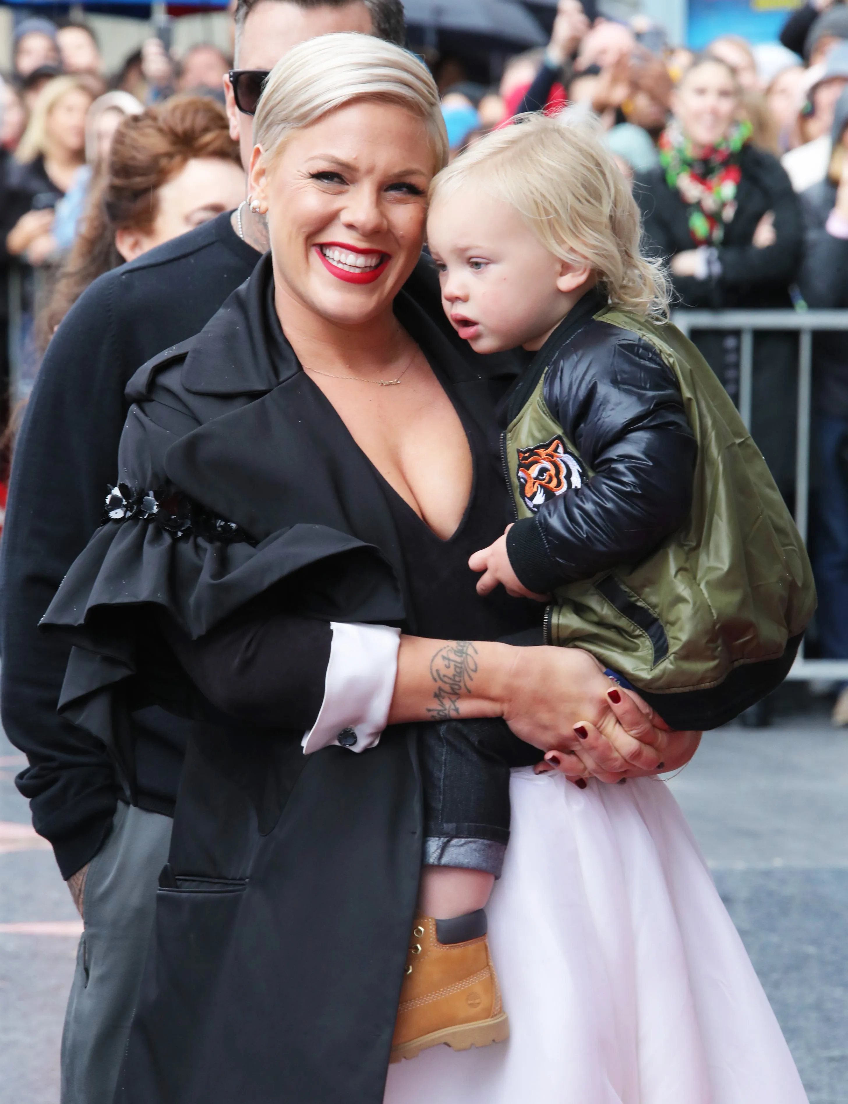 Pink Recalls Having A Panic Attack When Son Jameson Was Fighting Coronavirus.jpg