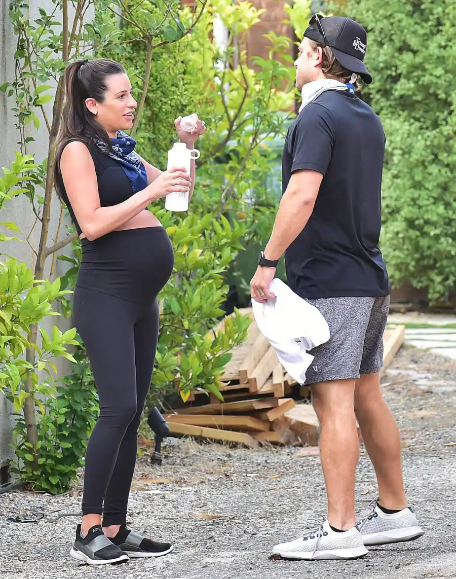 Pregnant Lea Michele Steps Out for 1st Time Since Glee Scandal With Husband Zandy Reich