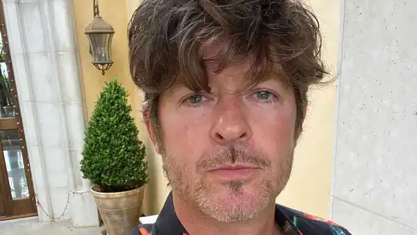 The Internet Has Strong Feelings About Robin Thicke's Long Hair