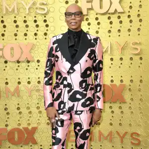 RuPauls Drag Race Sing Tomorrow