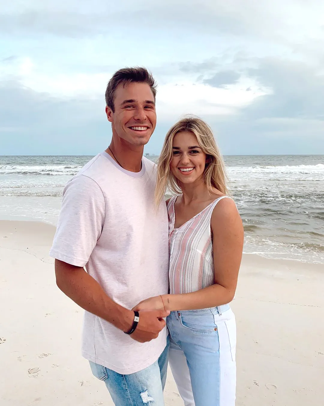 Sadie Robertson Gives a Tour of Her Family's Louisiana House, Shows Off Her 'Amazing' Wedding Locale