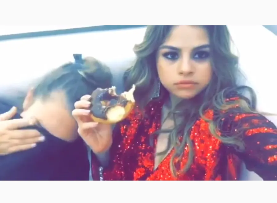 Selena Gomez donut sweet tooth