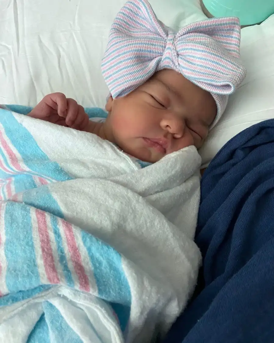 Siesta Key Alex Kompothecras and Alyssa Salerno Share First Pics of Newborn Daughter Alessi