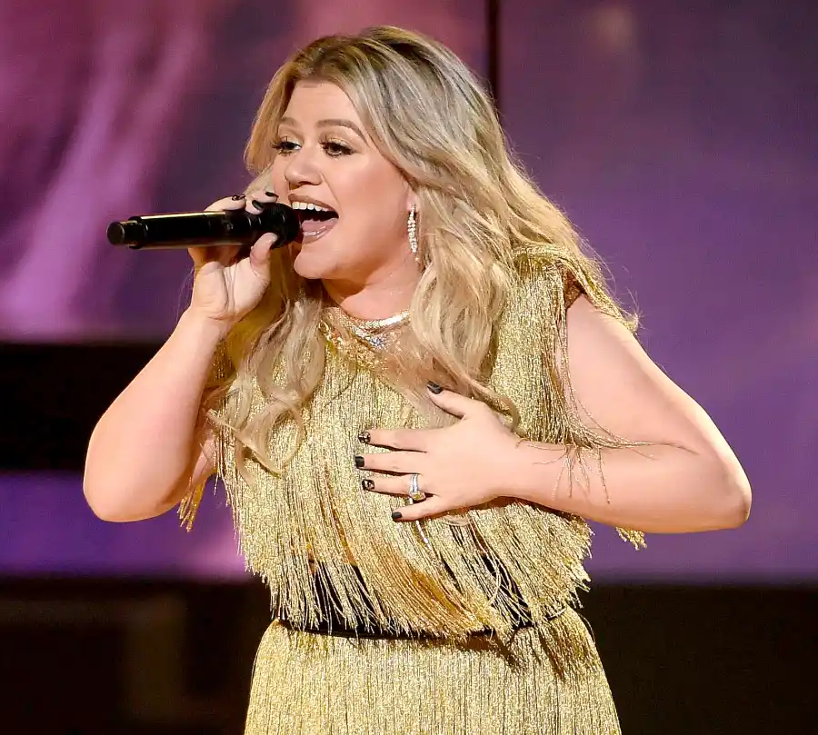 Whole Lotta Woman Kelly Clarkson
