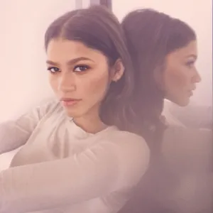 Zendaya Admits to Feeling a Heavy Responsibility to Represent Black Women in Hollywood