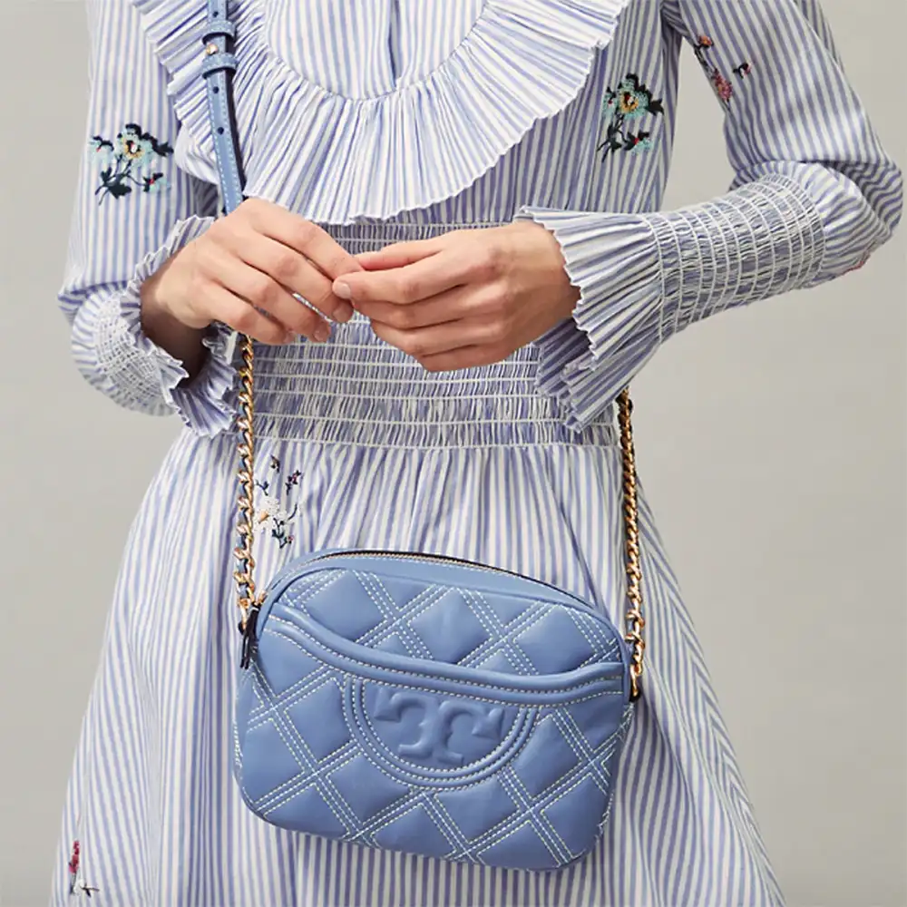 tory-burch-fleming-quilted-camera-bag