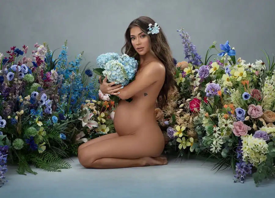 Pregnant Arianny Celeste Reveals Sex of 1st Child With Stunning Maternity Shoot: ‘I’m So Happy'