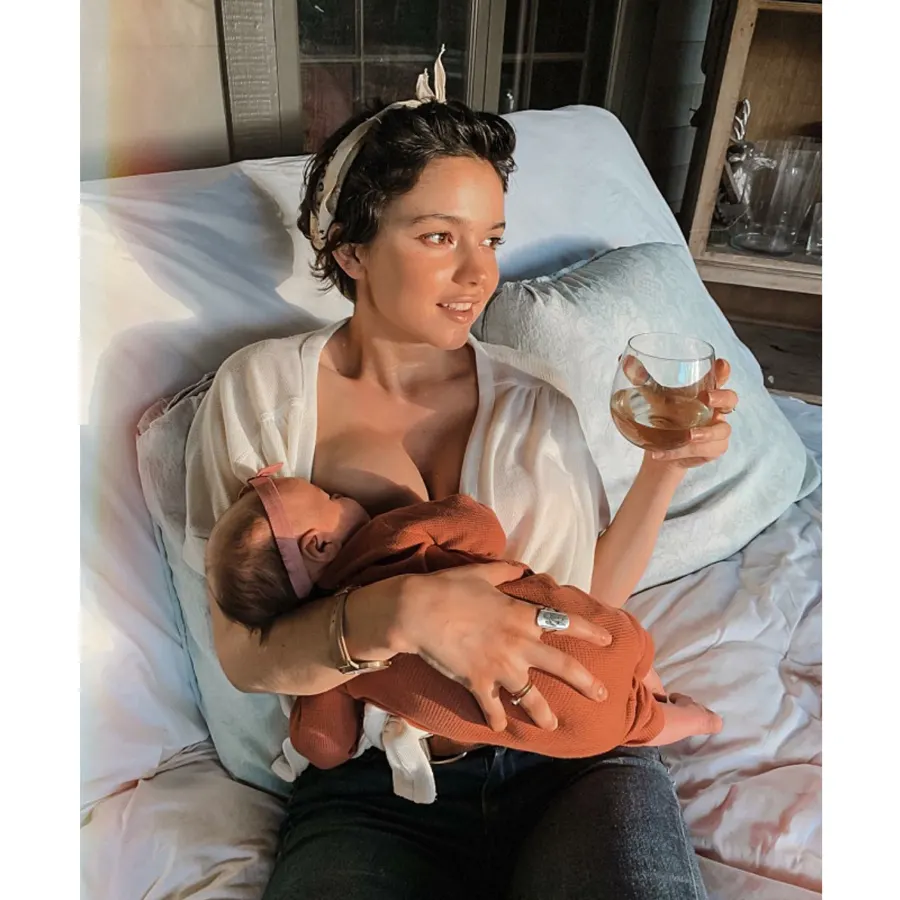 White Wine Bekah Martinez Sweetest Breast-Feeding Shots With Kids