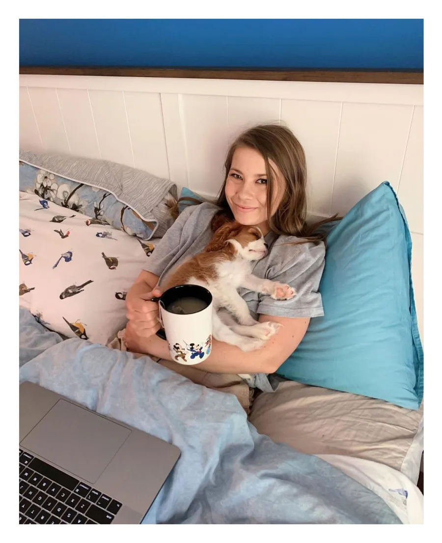 Bindi Irwin Stars Eating in Bed