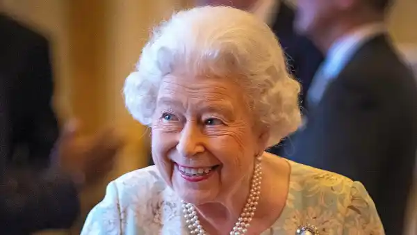 Buckingham Palace Launches Its Own Gin Queen Elizabeth II