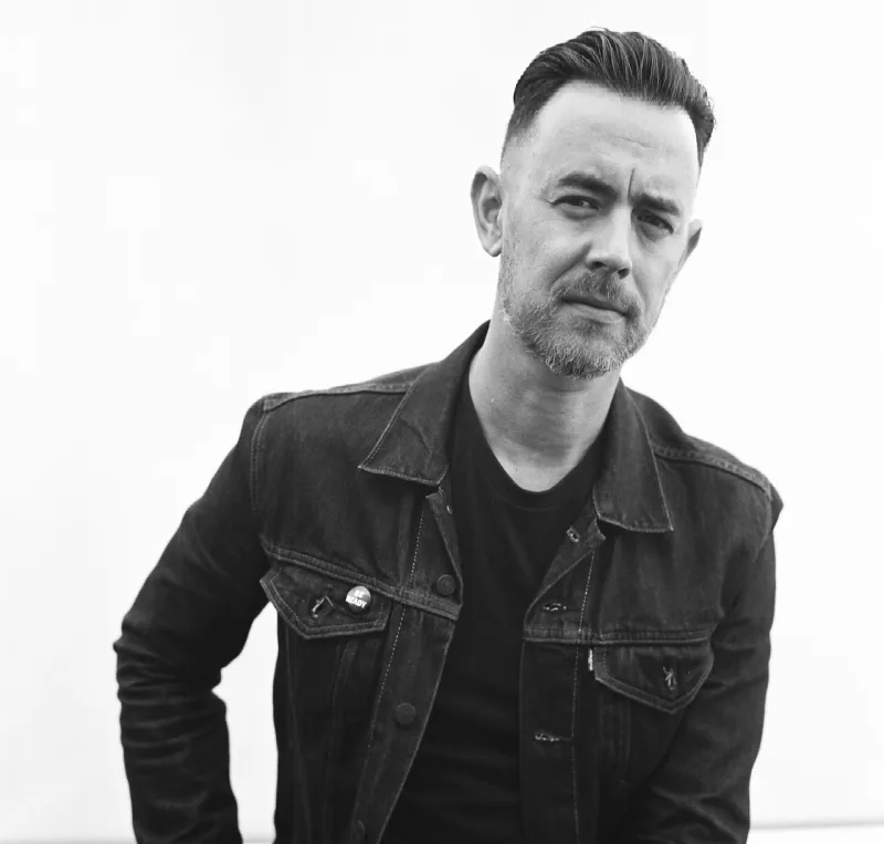 Colin Hanks Explained Coronavirus Pandemic to 2 Kids Following Dad Tom Hanks 2