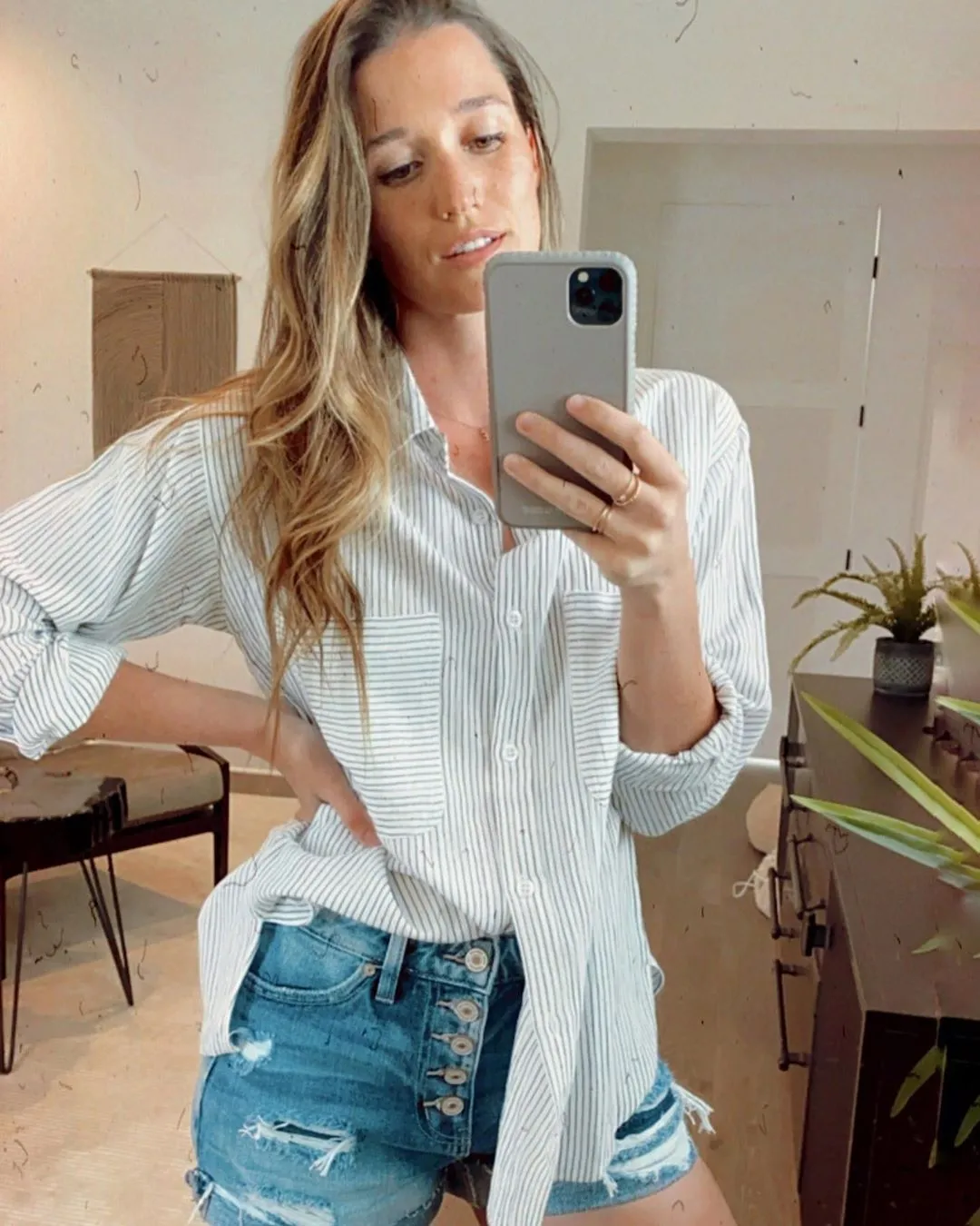 Jade Roper Reveals She Previously Suffered 2nd Miscarriage Due to Chemical Pregnancy