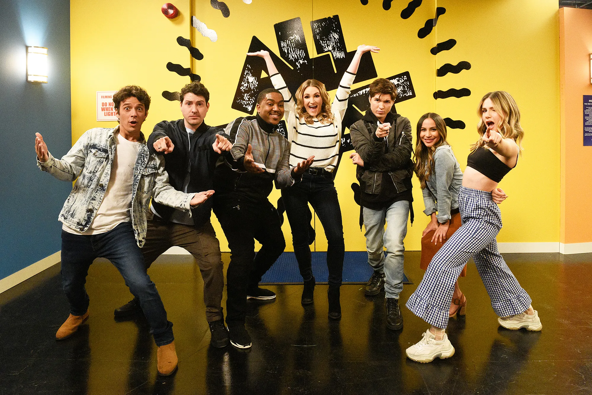 Jamie Lynn Spears Reunites With Zoey 101 Cast on All That