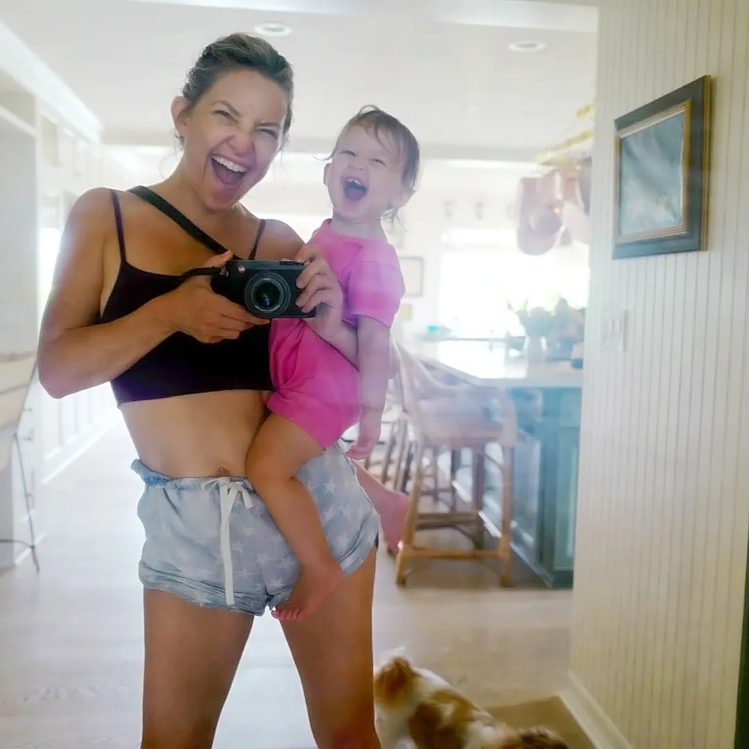 Kate Hudson Taste-Tests New Smoothie Line With Daughter Rani