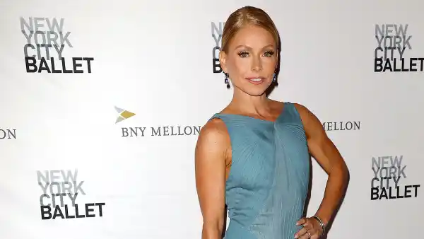 Kelly Ripa Jokes About Being on an All Carbohydrate Diet