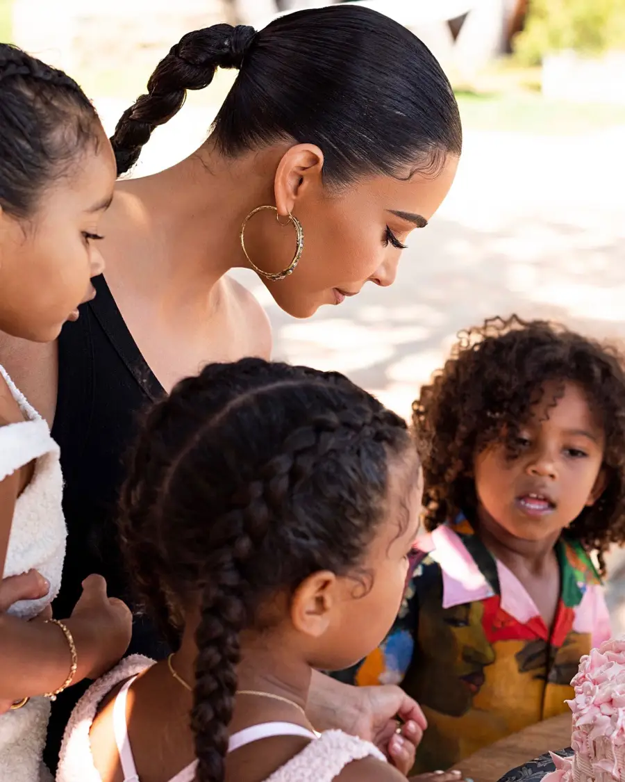 Kim Kardashian Shares Family Photos With 4 Kids After Kanye New Tweets