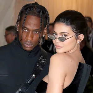 Kylie Jenner Travis Scott Shared Room During Quarantine Trip